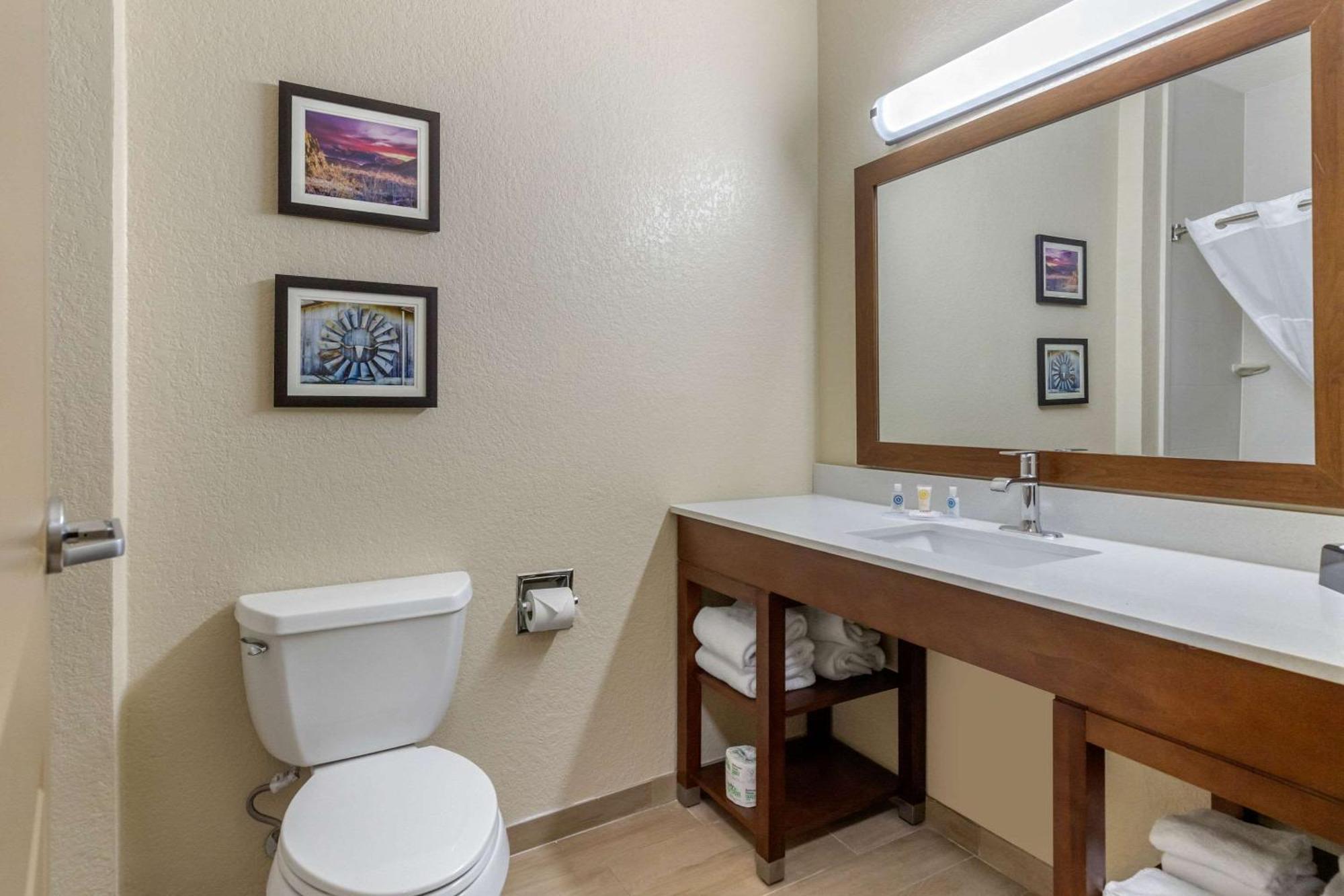 Comfort Suites San Antonio Airport North Екстериор снимка