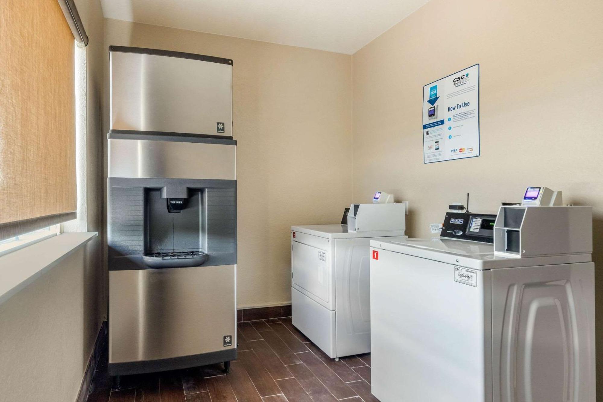 Comfort Suites San Antonio Airport North Екстериор снимка