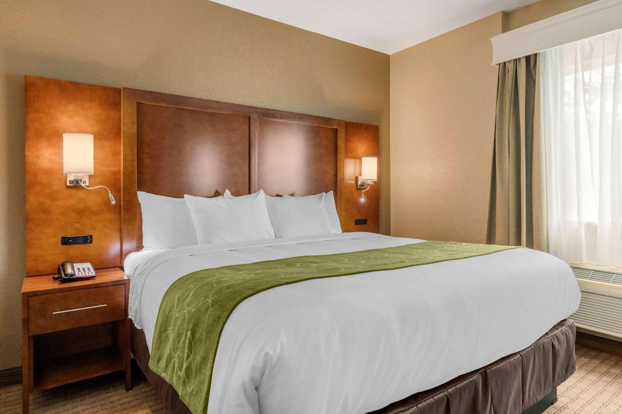 Comfort Suites San Antonio Airport North Екстериор снимка